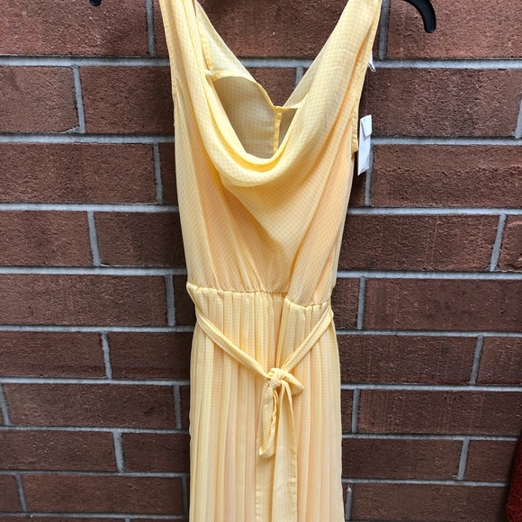 NWT Banana Republic Dress - Picture 2 of 4